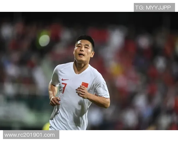 中国体彩助力中国队迎战叙利亚全力争胜展现足球激情与团结精神