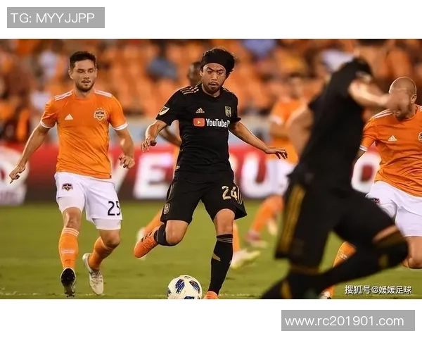 休斯顿迪纳摩与达拉斯半场战况分析及精彩瞬间回顾